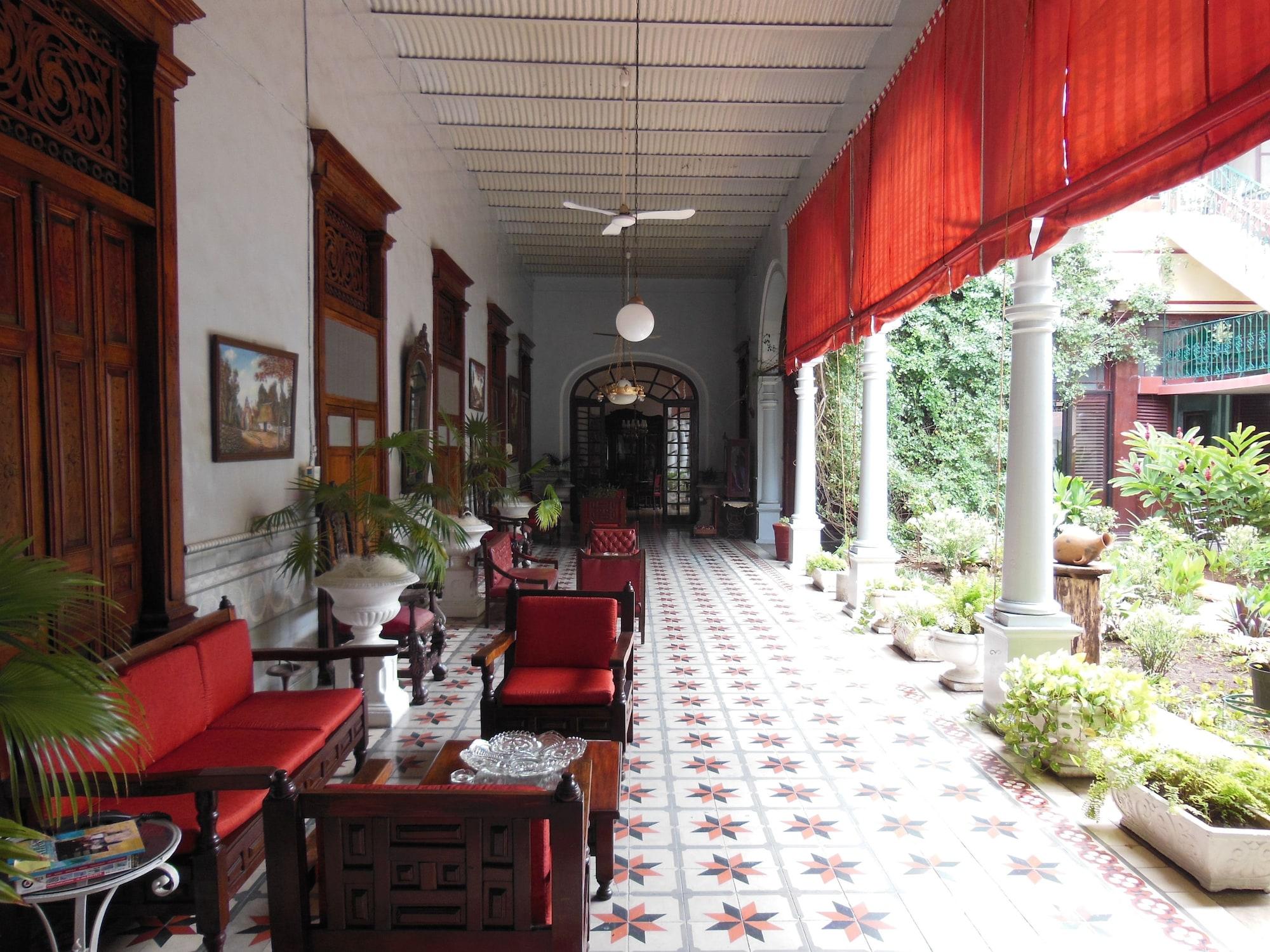 Hotel Posada Toledo & Galeria メリダ エクステリア 写真