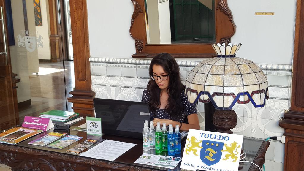 Hotel Posada Toledo & Galeria メリダ エクステリア 写真