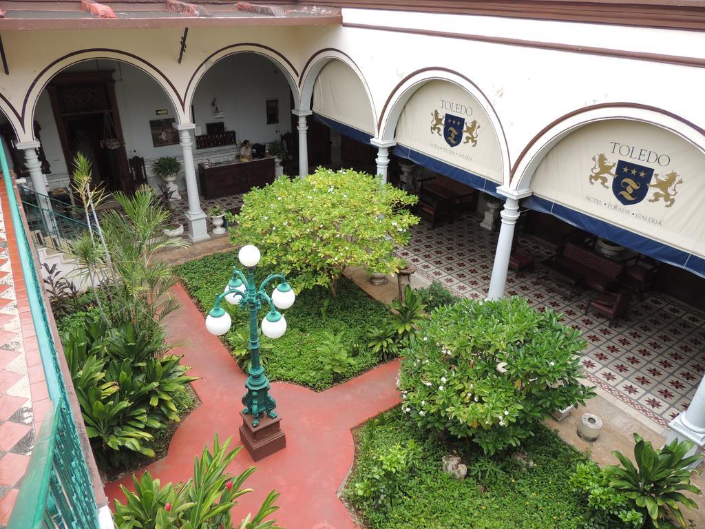 Hotel Posada Toledo & Galeria メリダ エクステリア 写真