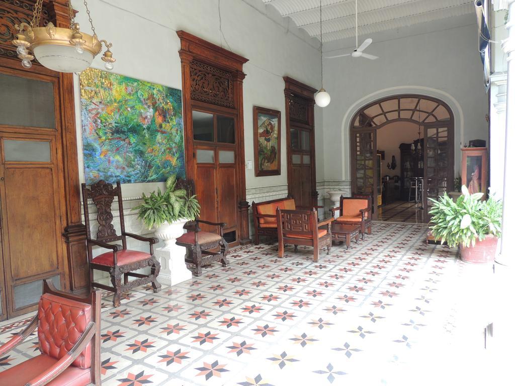 Hotel Posada Toledo & Galeria メリダ エクステリア 写真