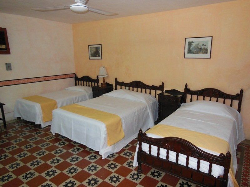 Hotel Posada Toledo & Galeria メリダ エクステリア 写真